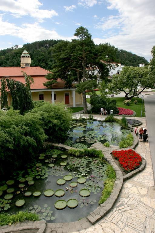 Ensana Jalta Hotel Piest'any Luaran gambar